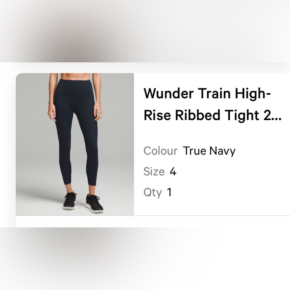 NWT Lululemon size 4 Wunder Train 25 inch tight, navy in color